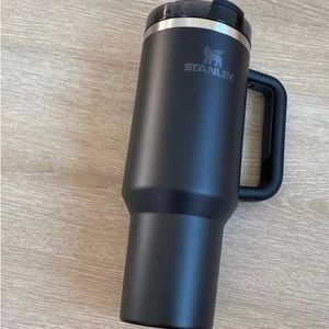 Stanley cup brand new 40 oz